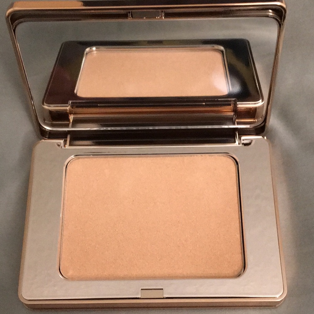 Natasha Denona All Over Glow Powder 01 Light